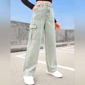 SHEIN Flap Pocket Side Cargo Jeans,High Wasited Wide Leg Green Summer Denim
